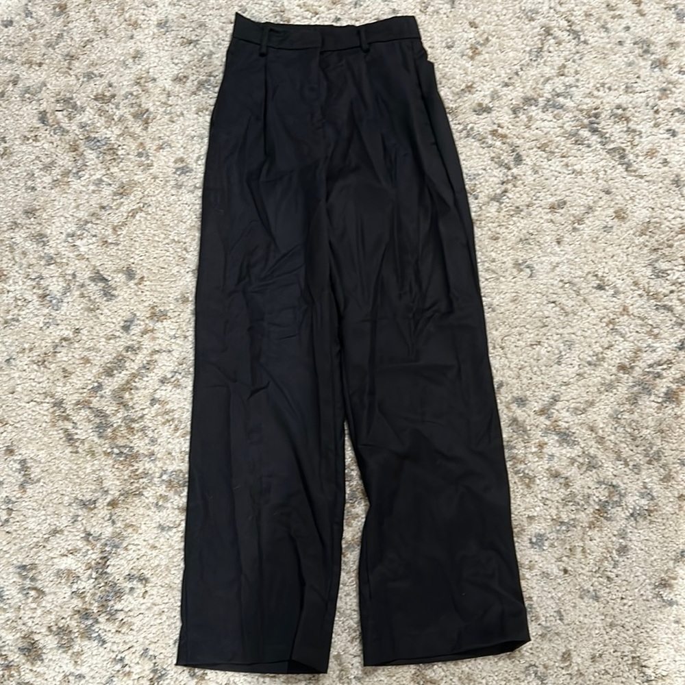 H&M Black Trousers Size 6 NWT